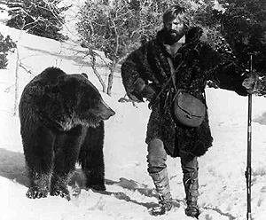 Butch Cassidy and bear in movie Jeremiah Johnson